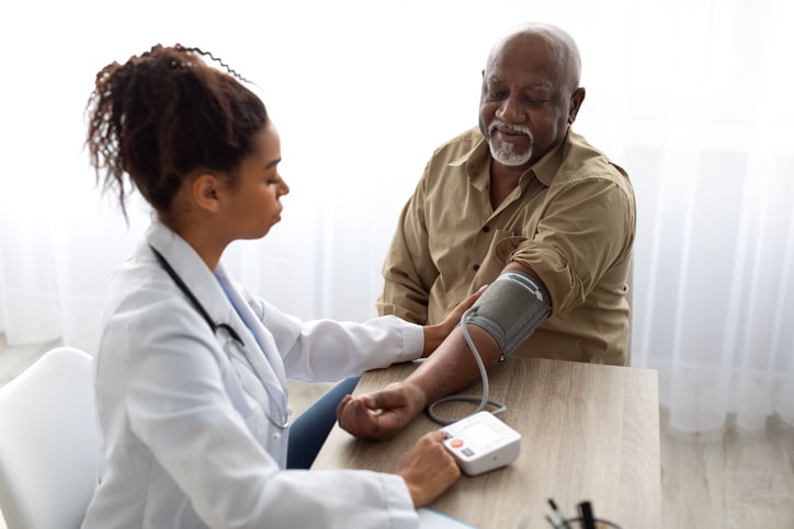 Blood Pressure Monitor Indicates High Values Which Category 'Hypertensive  Crisis' Stock Photo by ©Fokussiert 644536882